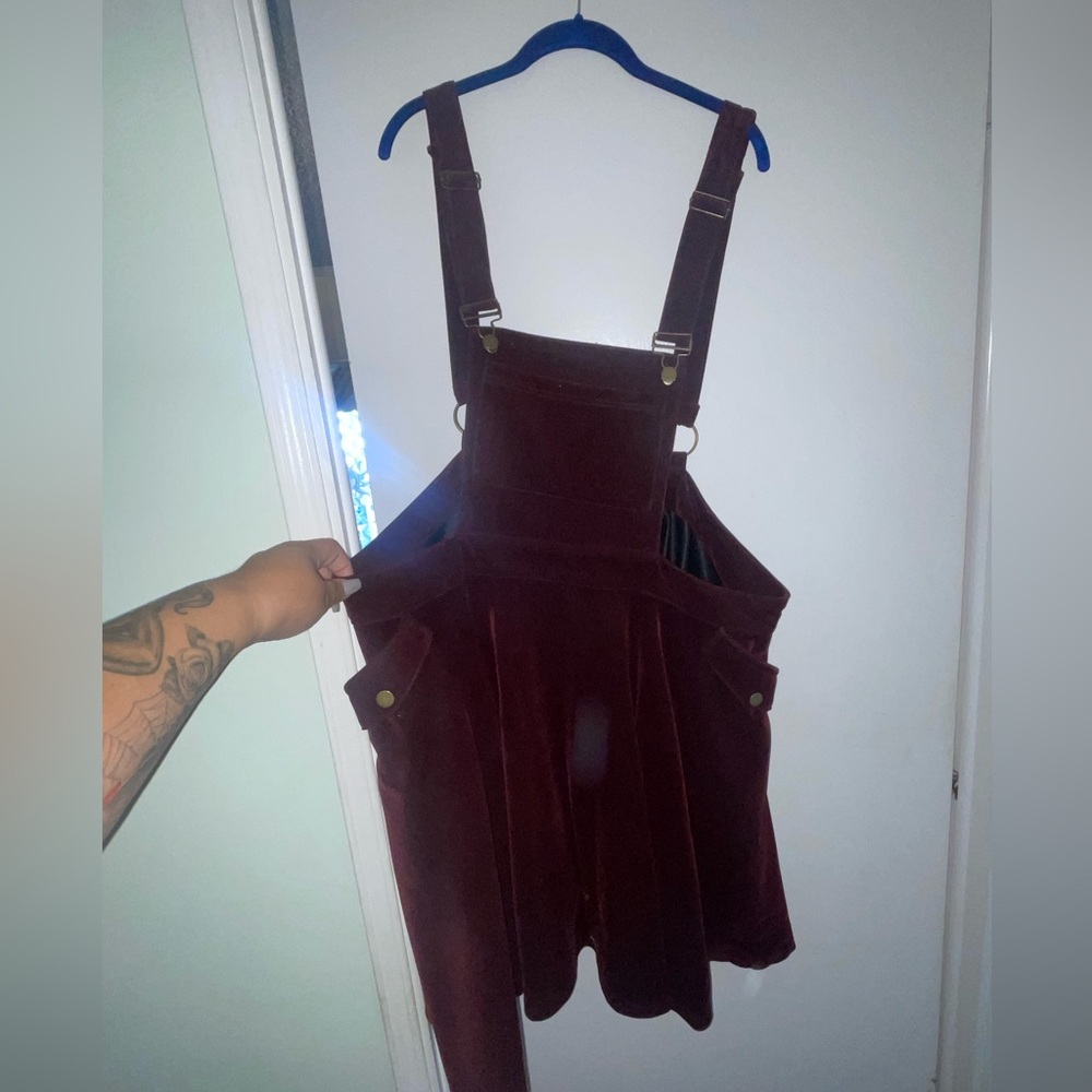 Unique Vintage Plus . Burgundy corduroy overall skirt. Size 22-24.